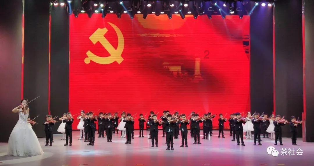 《真探:夜之国度》:冰封极夜下的秘密